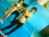 Секс узбечки и голодного казаха в его доме