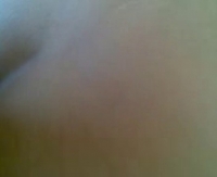 Интимное видео: сексуальная девушка мастурбирует письку в крупном плане