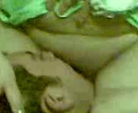 Sperm flows from Uzbek pussy and porno sperma flies into mouth